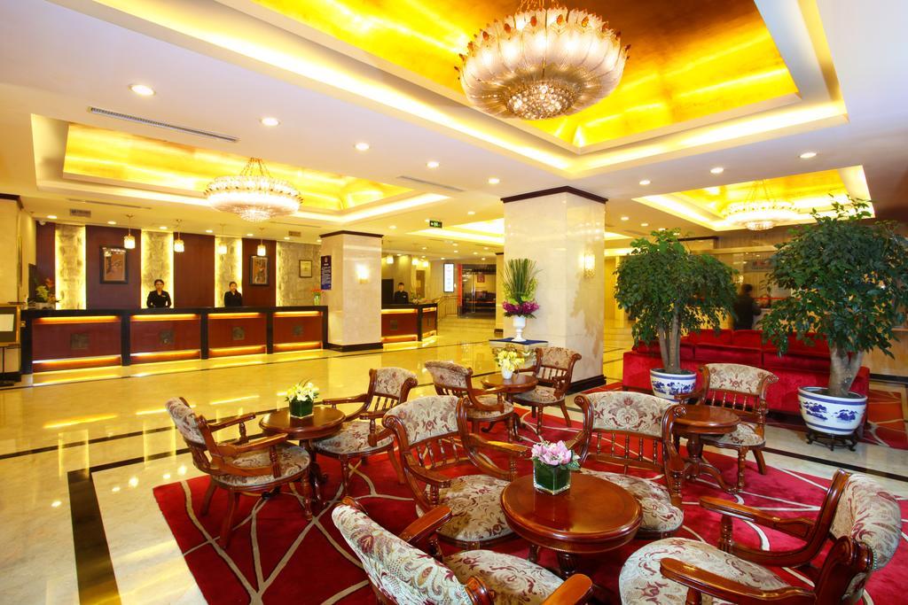 Sunworld Hotel Wangfujing Пекин Экстерьер фото